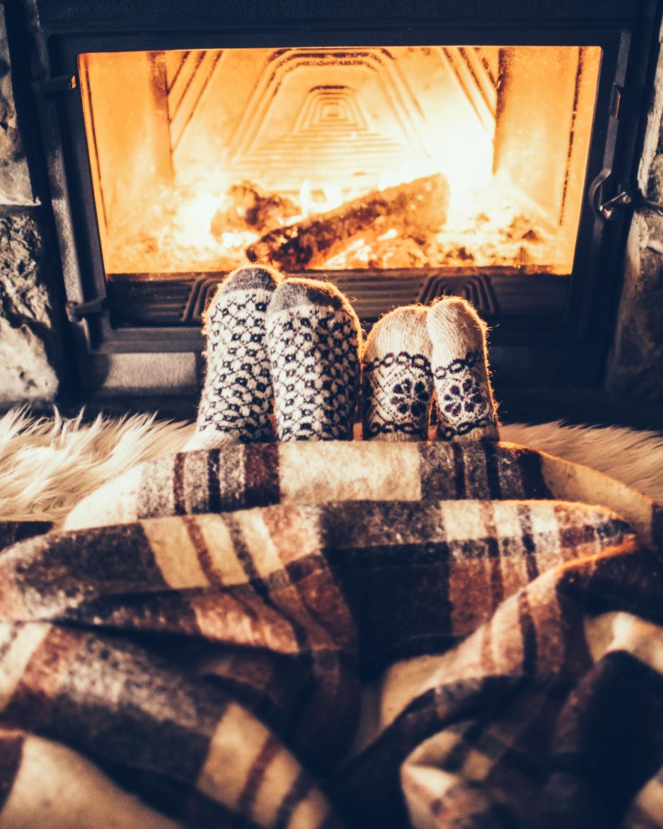 cabin-lodge-winter-getaway